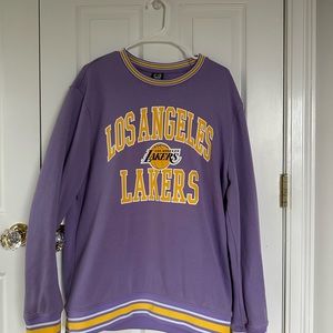 Urban Outfitters Los Angeles Lakers Tipped Crewneck Sweatshirt